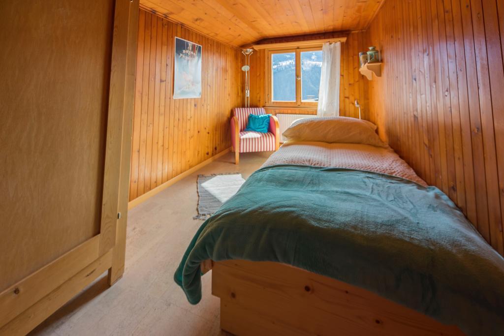 Gaestehaus Alpina In فاناس المظهر الخارجي الصورة